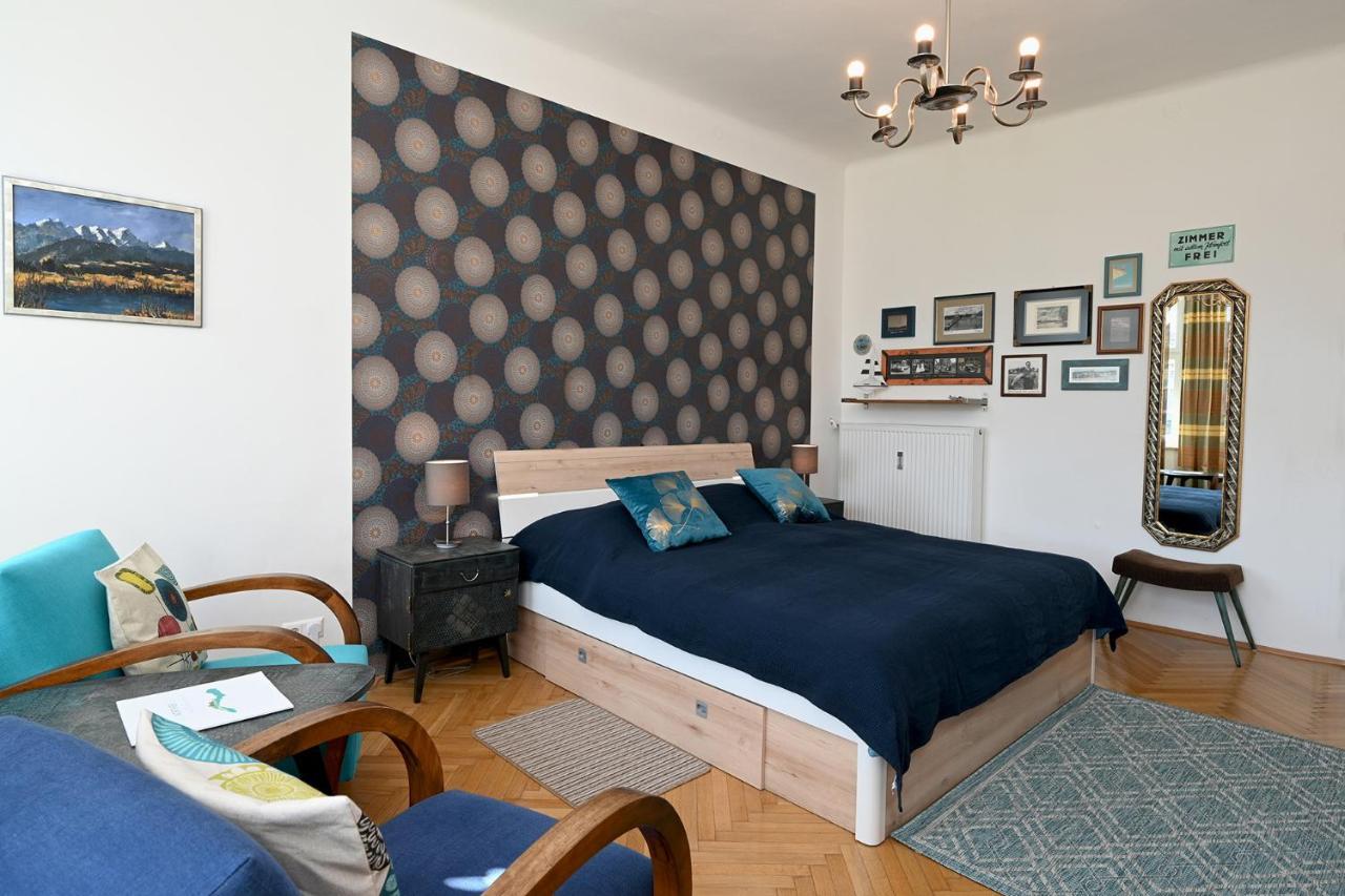 Das Karawankenplatz! Haus Der Geschenke-Carinthia Apartment เวลเดน อัม เวิร์ทเทอร์ซี ภายนอก รูปภาพ