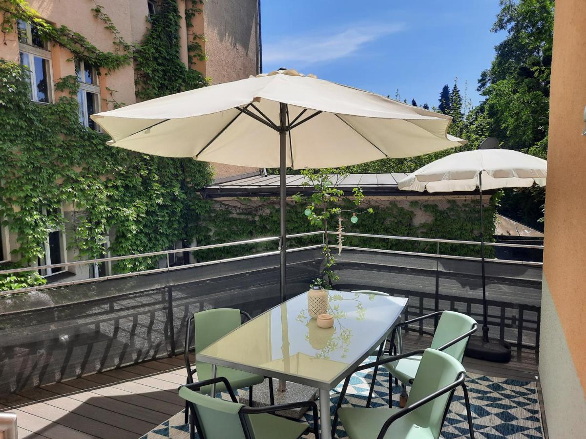 Das Karawankenplatz! Haus Der Geschenke-Carinthia Apartment เวลเดน อัม เวิร์ทเทอร์ซี ภายนอก รูปภาพ